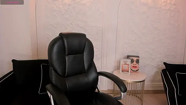 AbbyDalton online show from 07-16-26, 07:00