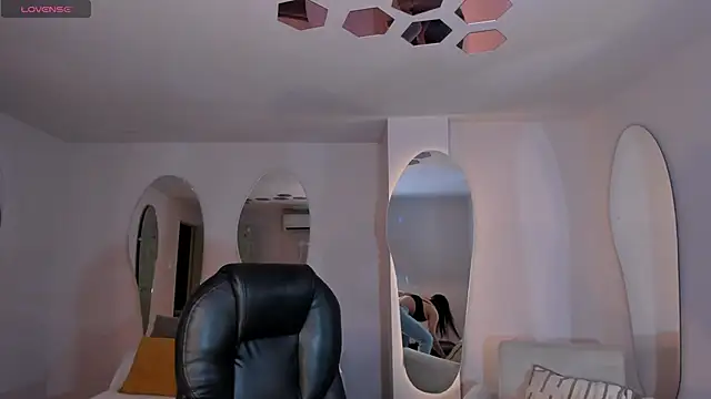 AbbyDalton online show from 03-18-26, 05:47