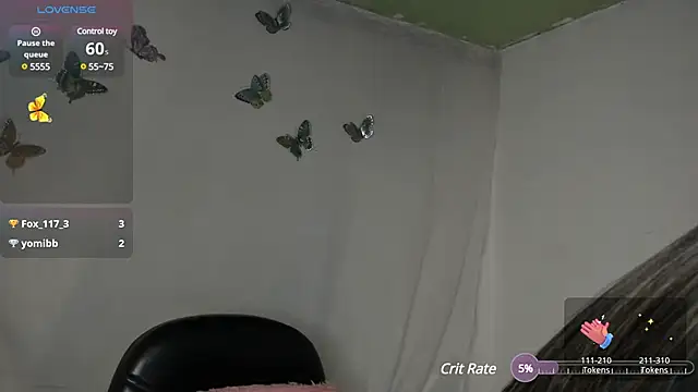 Snapshot of milysauria1 chatting on 02-26-25, 09:12 milysauria1 online show from 02-26-25, 09:12