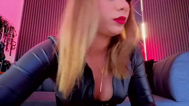 Snapshot of KateStone chatting on 06-24-26, 06:28 KateStone online show from 06-24-26, 06:28