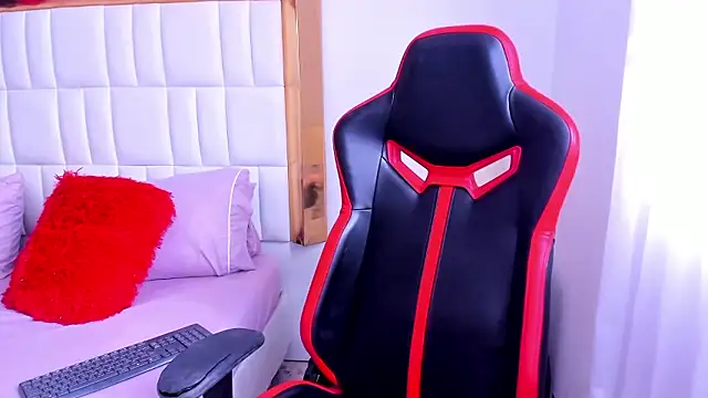 MadelineJackson online show from 01-10-26, 09:54