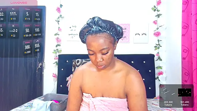 CiaraEbony online show from 03-19-26, 01:05