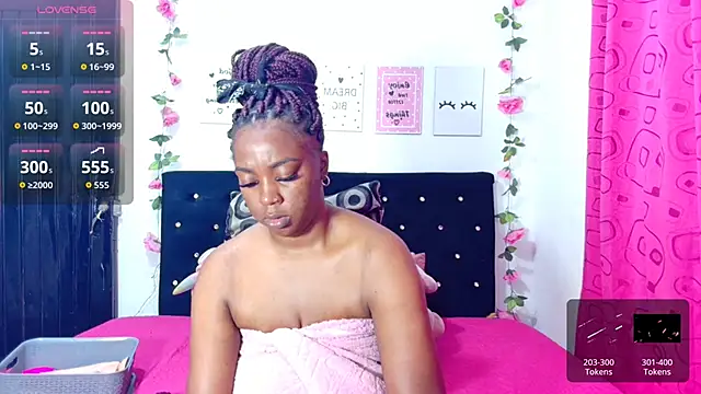 CiaraEbony online show from 10-22-25, 12:32