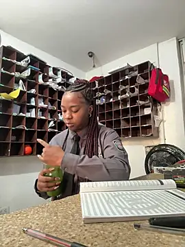 CiaraEbony online show from 05-20-26, 11:29