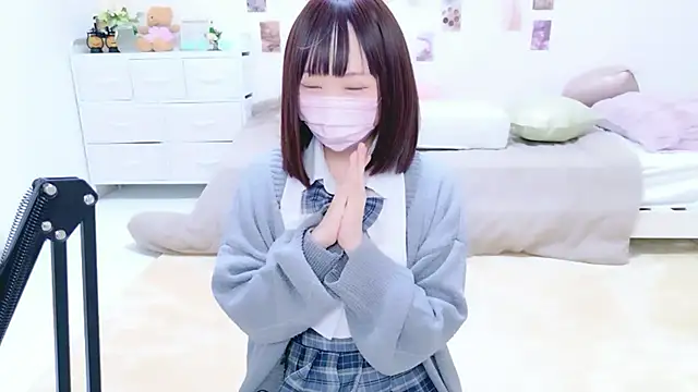 Snapshot of x-naru-x chatting on 03-05-26, 12:57 x-naru-x online show from 03-05-26, 12:57