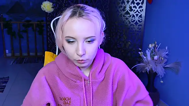 JasmineMilko online show from 03-11-25, 08:19