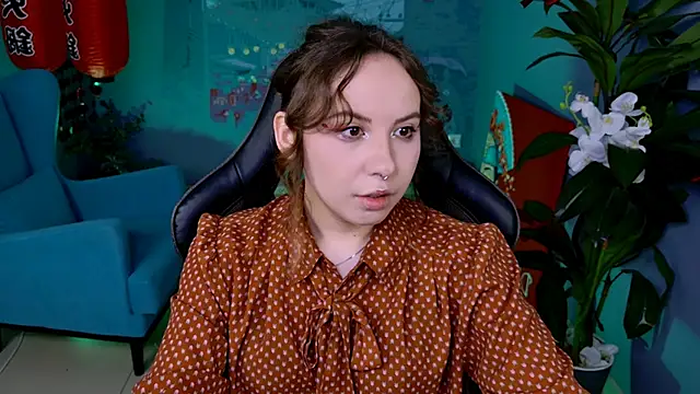 JasmineMilko online show from 04-16-26, 05:08