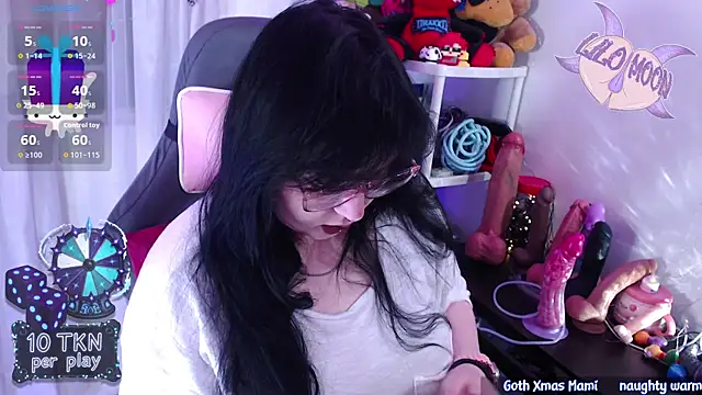 LiloMoon69 online show from 12-19-25, 01:57