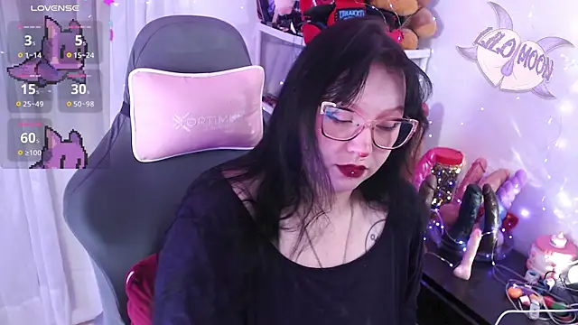 LiloMoon69 online show from 03-10-26, 02:32