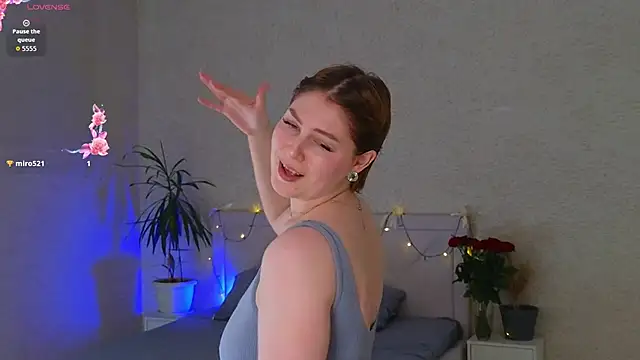 Snapshot of Catherine_River chatting on 05-11-26, 11:11 Catherine River online show from 05-11-26, 11:11