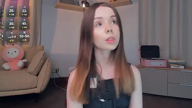 Snapshot of DominikaElis chatting on 04-22-26, 07:09 DominikaElis online show from 04-22-26, 07:09