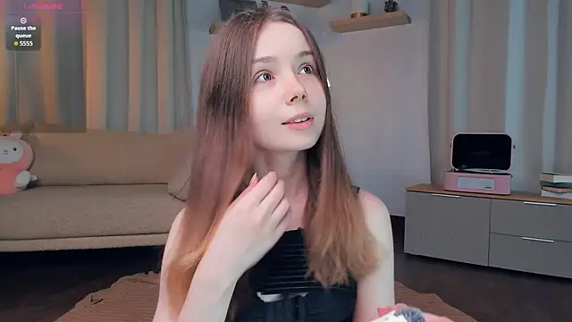 Snapshot of DominikaElis chatting on 04-24-26, 07:49 DominikaElis online show from 04-24-26, 07:49