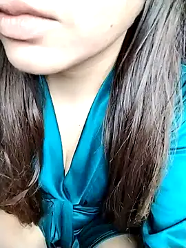 sexylaya2 online show from 04-12-26, 05:27