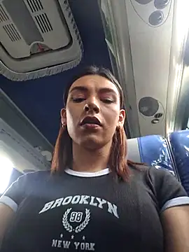 Snapshot of Maiskeen_Zamara chatting on 12-21-24, 05:07 Maiskeen Zamara online show from 12-21-24, 05:07