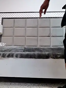 OliviaBurning online show from 11-06-25, 07:40