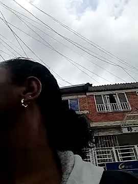 OliviaBurning online show from 11-12-25, 07:40