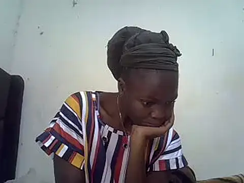 pretty vivy online show from 03-18-25, 09:56