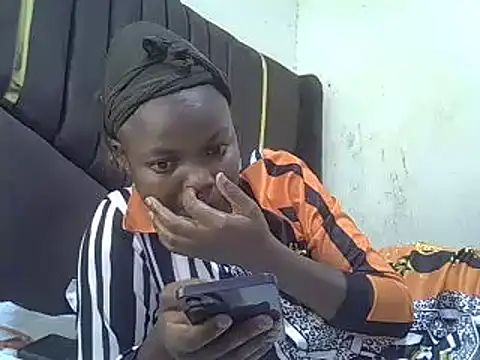 pretty vivy online show from 03-21-25, 05:54