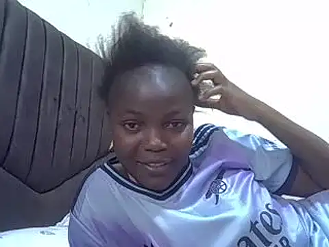 pretty vivy online show from 02-17-25, 11:02