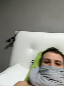 yayaya55598 online show from 02-08-25, 05:50