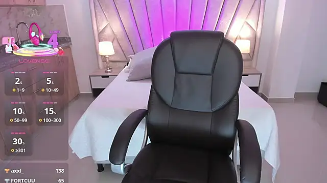 amelie jhons online show from 12-20-25, 08:01