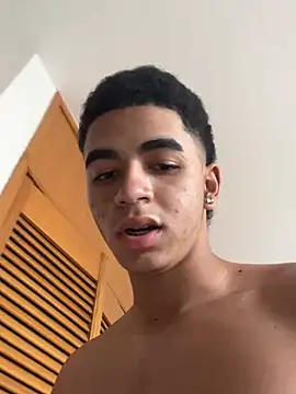 JoanG10 online show from 03-12-26, 10:03