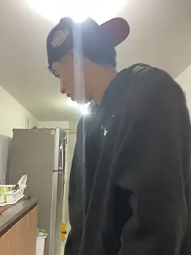 Snapshot of JoanG10 chatting on 09-11-25, 04:34 JoanG10 online show from 09-11-25, 04:34