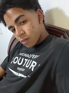 Snapshot of JoanG10 chatting on 09-13-25, 01:49 JoanG10 online show from 09-13-25, 01:49