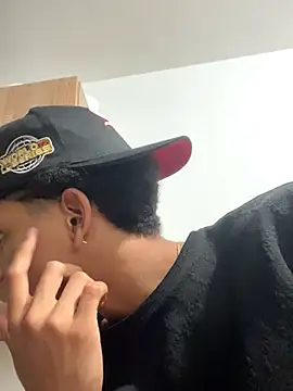 Snapshot of JoanG10 chatting on 09-09-25, 04:00 JoanG10 online show from 09-09-25, 04:00