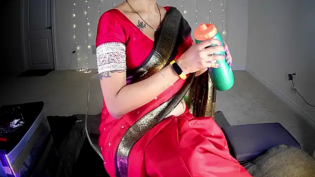 roma indobong temptress online show from 03-18-26, 06:31