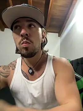 Valentino Xander online show from 11-22-25, 11:58