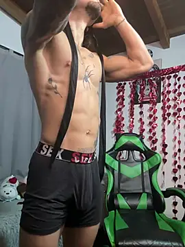 Valentino Xander online show from 02-17-26, 03:37