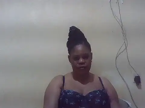 Snapshot of ANALQUEEN4 chatting on 07-16-26, 06:05 ANALQUEEN4 online show from 07-16-26, 06:05