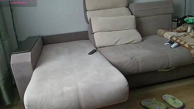 MilaaMilaa online show from 01-12-26, 04:30