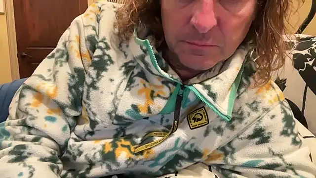 Snapshot of costanza7070 chatting on 06-15-26, 03:51 costanza7070 online show from 06-15-26, 03:51