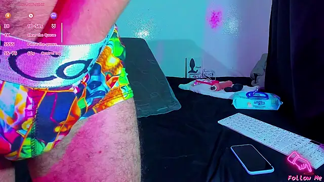 Piggy Eddy online show from 01-15-26, 01:31