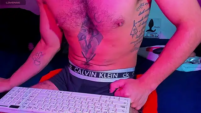 Piggy Eddy online show from 02-21-26, 01:40