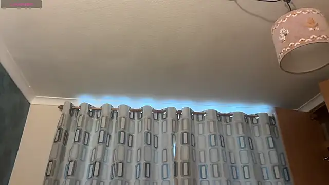 JennyHazel1 online show from 10-31-25, 02:46