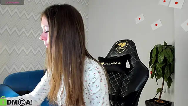 Nicole Charm online show from 02-24-26, 11:49