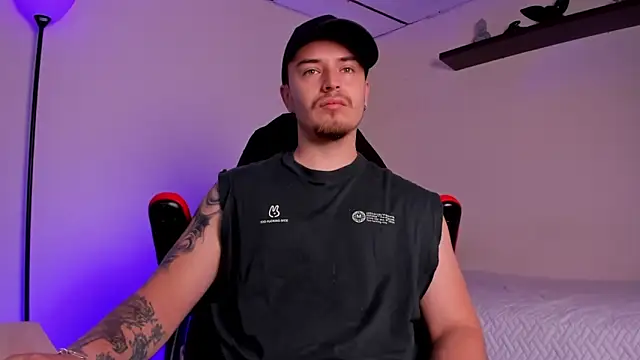 james connor2 online show from 11-09-25, 02:54