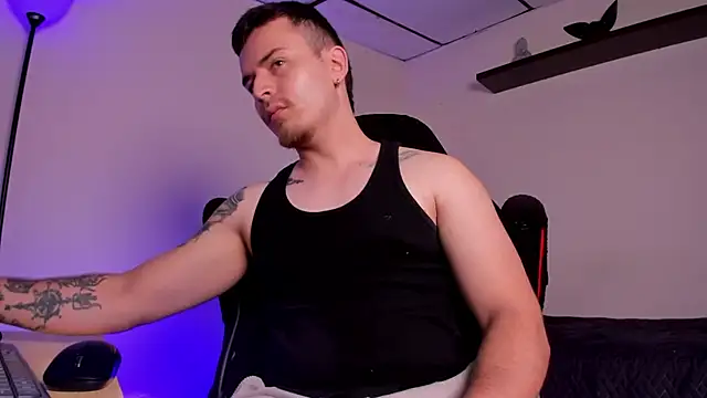 james connor2 online show from 11-27-25, 07:47