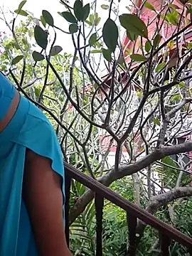 Izabella Bella online show from 10-01-25, 06:51