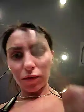 Izabella Bella online show from 03-18-25, 10:28