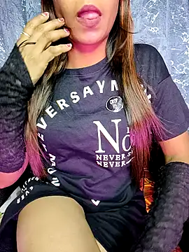 Snapshot of sexy-mohini chatting on 03-18-25, 06:28 sexy-mohini online show from 03-18-25, 06:28