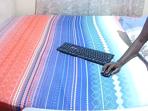 Snapshot of slender_sweet chatting on 02-12-26, 11:32 slender sweet online show from 02-12-26, 11:32