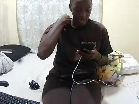 Snapshot of slender_sweet chatting on 01-15-26, 09:18 slender sweet online show from 01-15-26, 09:18