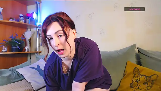 Caroline1995 online show from 11-29-25, 08:03