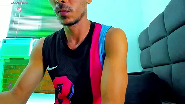 steven hott8 online show from 03-27-26, 06:31