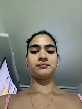 NatyFerrer  online show from 06-17-26, 12:32