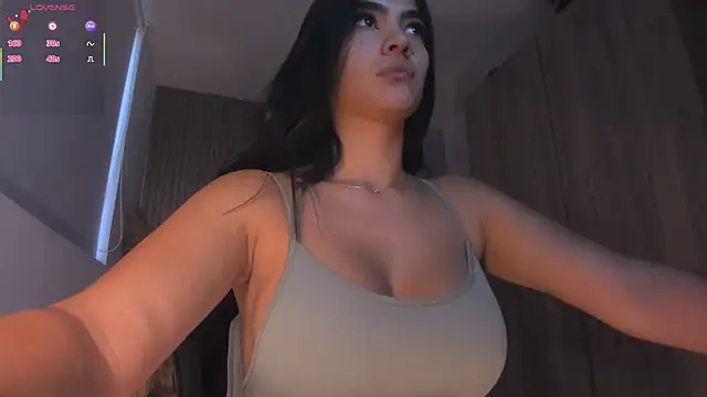 Snapshot of NatyFerrer_ chatting on 02-20-26, 12:07 NatyFerrer online show from 02-20-26, 12:07